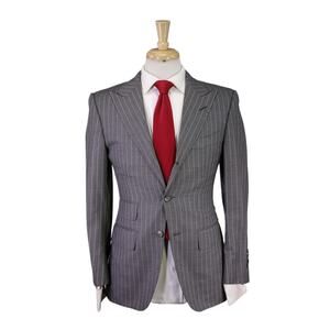 Tom Ford Gray Pinstripe Peak Lapel Slim Fit 2-Btn Wool Suit 44C US 34S 36S